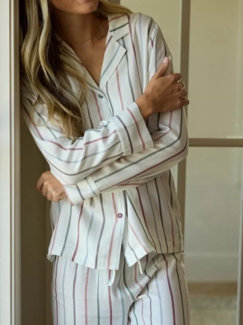 Cozy Earth | Soft Woven Long Sleeve Pajama Top (Cottage Stripe) - Picture 2 of 7